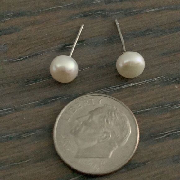 Small Genuine Freshwater Cultured Pearl Stud Earrings, Sterling Silver 925, Gift - Picture 7 of 9